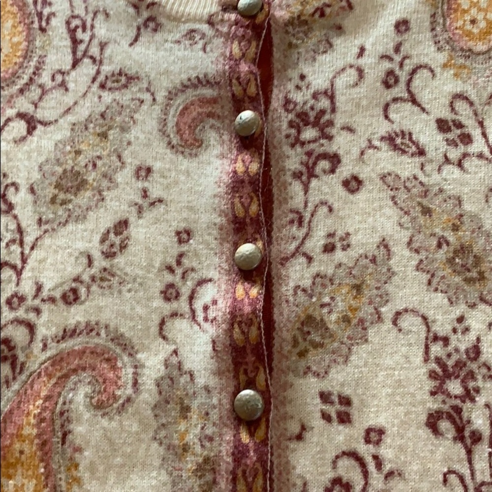 Sweater - Picture 4 of 5